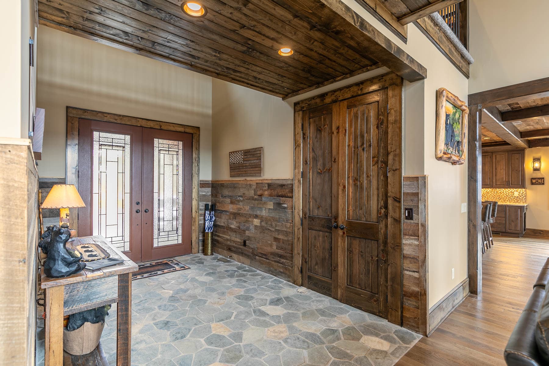 5 Cubs Lodge at Eagles Nest - Image 2