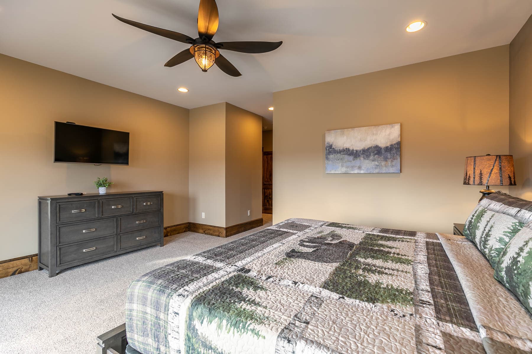 5 Cubs Lodge at Eagles Nest - Image 27