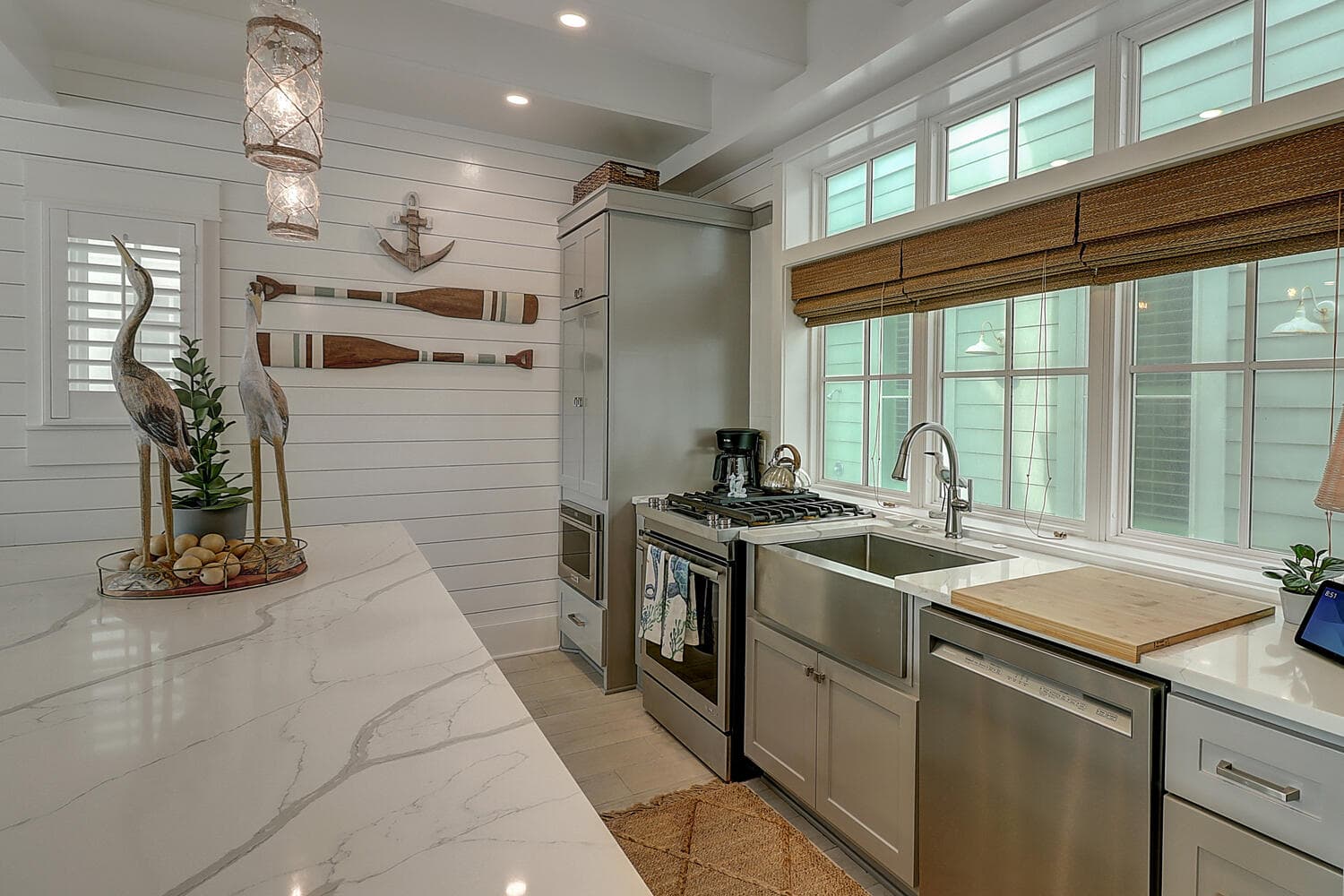 5 O'Clock Four Shore - Image 16