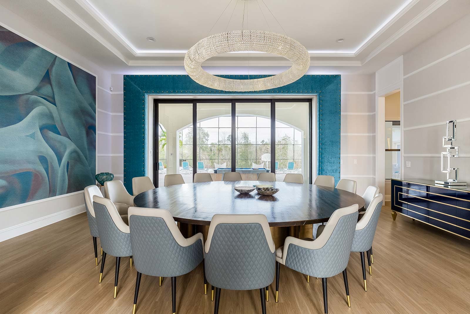 Michael's Manor - Image 5