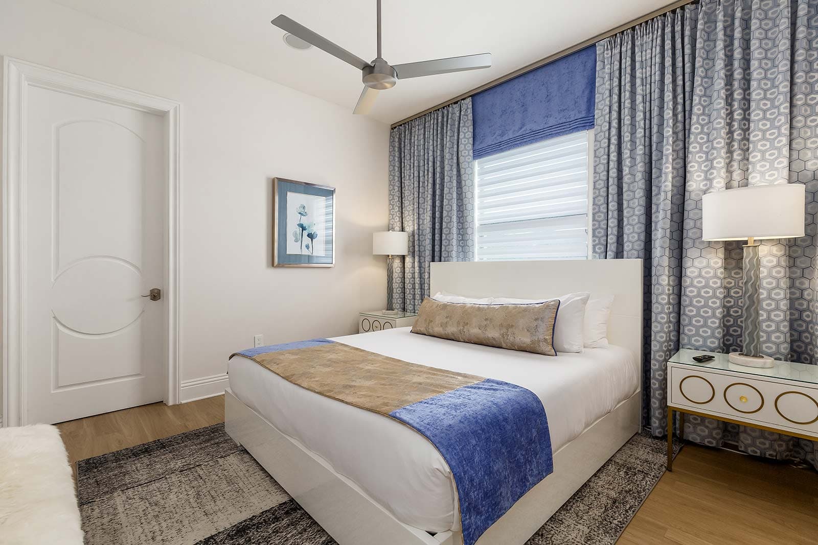 Michael's Manor - Image 15