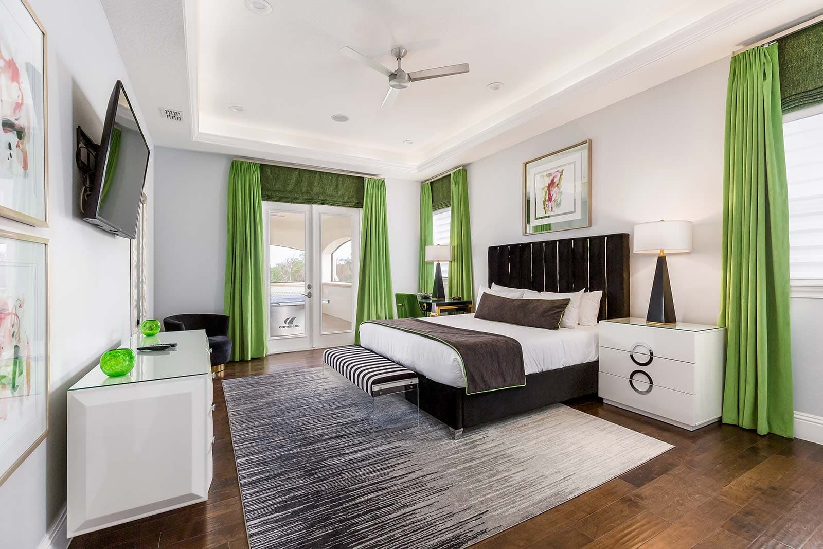 Michael's Manor - Image 33