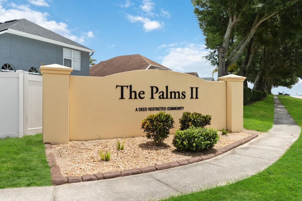 Downing Pool House - Image 24