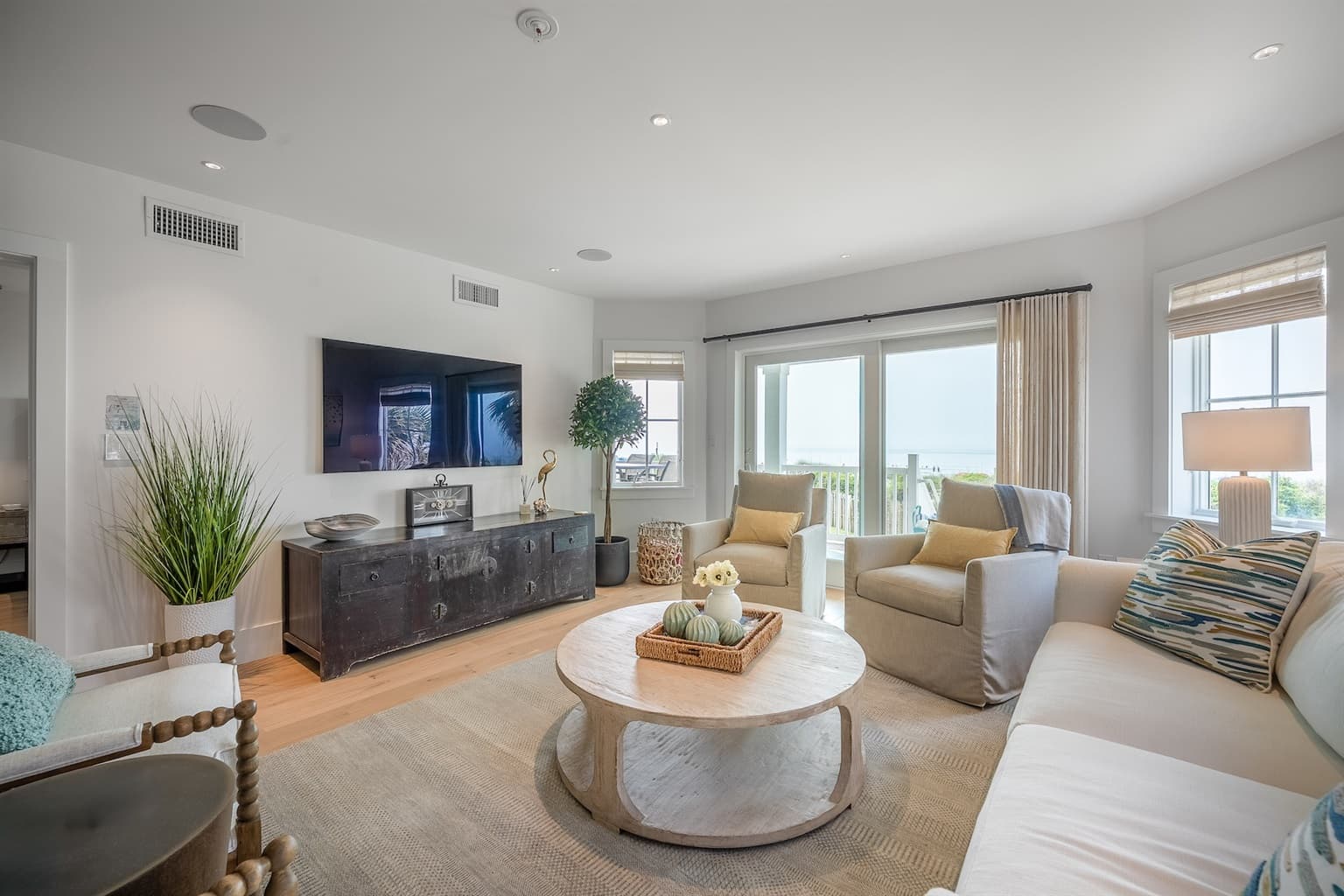 Palms Postcard - Image 2