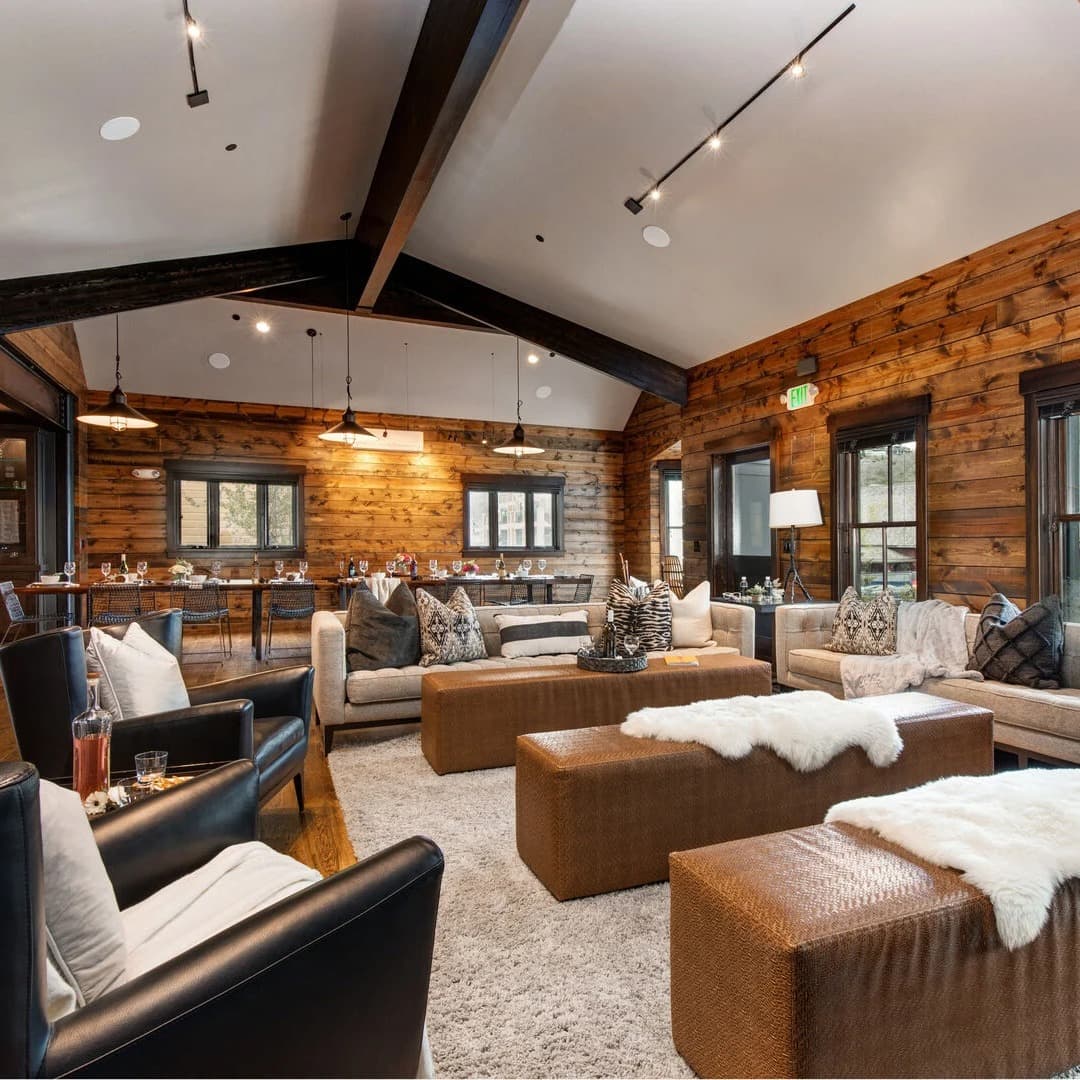 Fredericks Home - Image 1