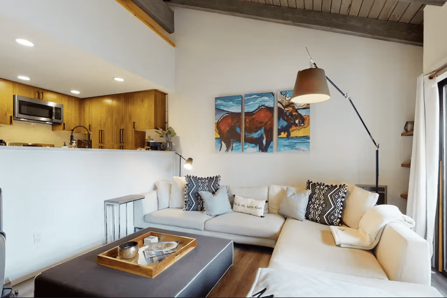 Mountain Modern Escape - Image 6