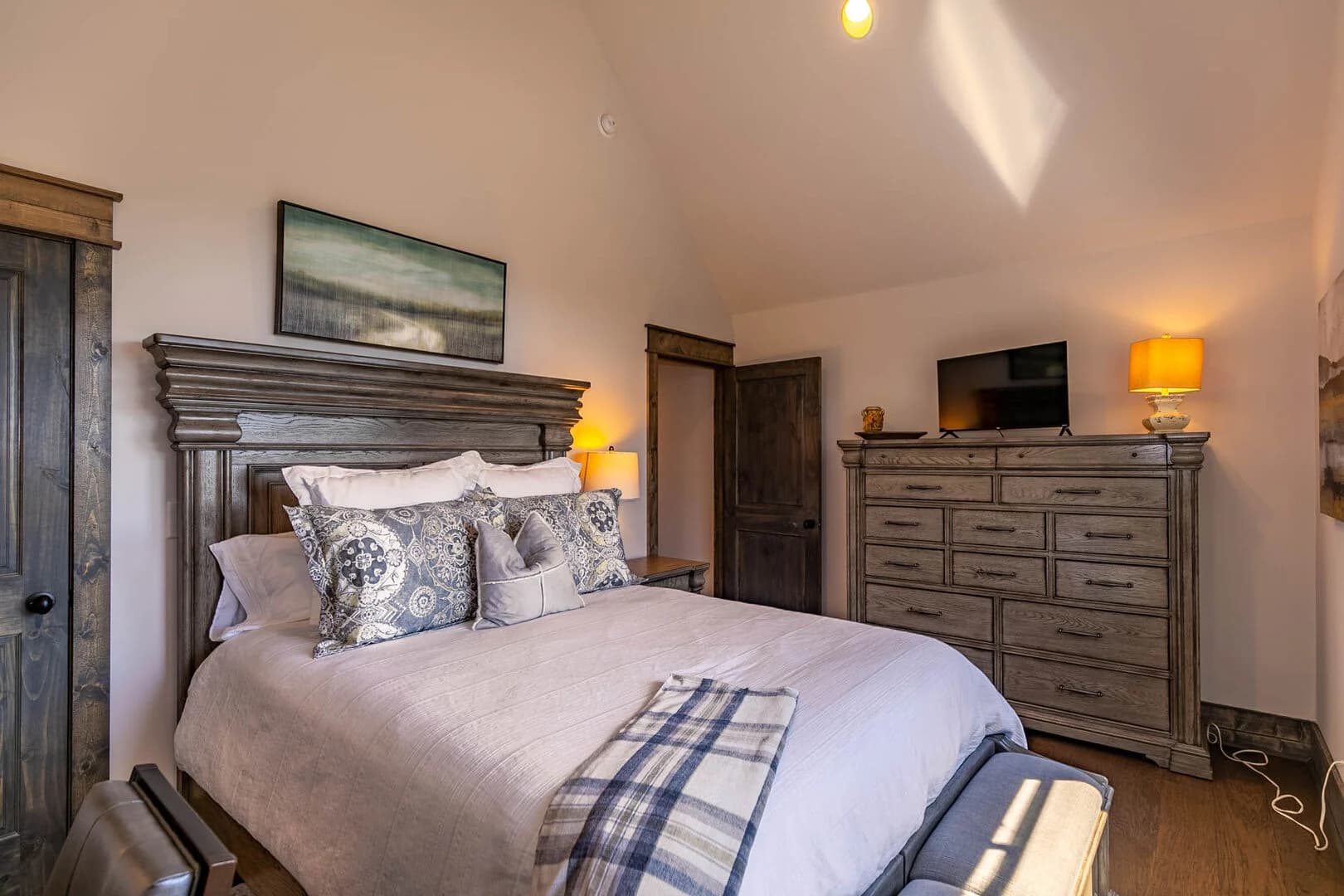 Sunset Ridge - Image 19