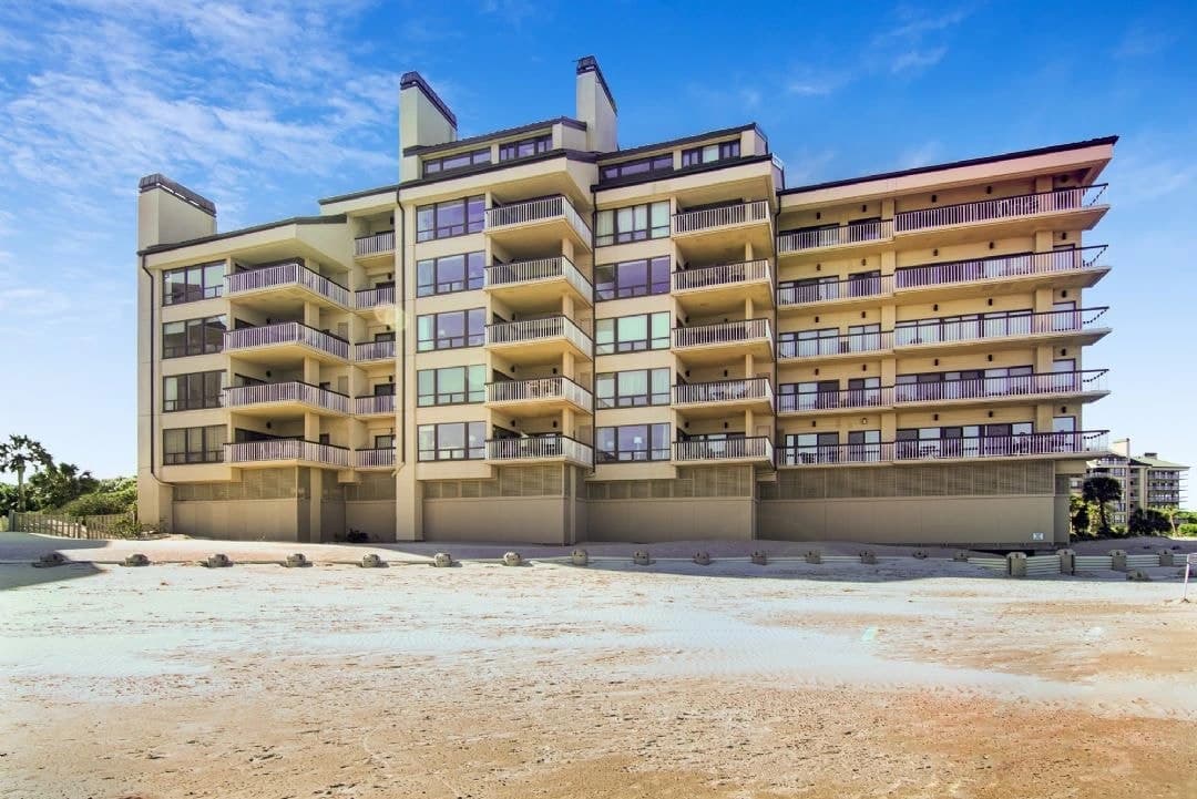 Sea La Vie Condo - Image 3