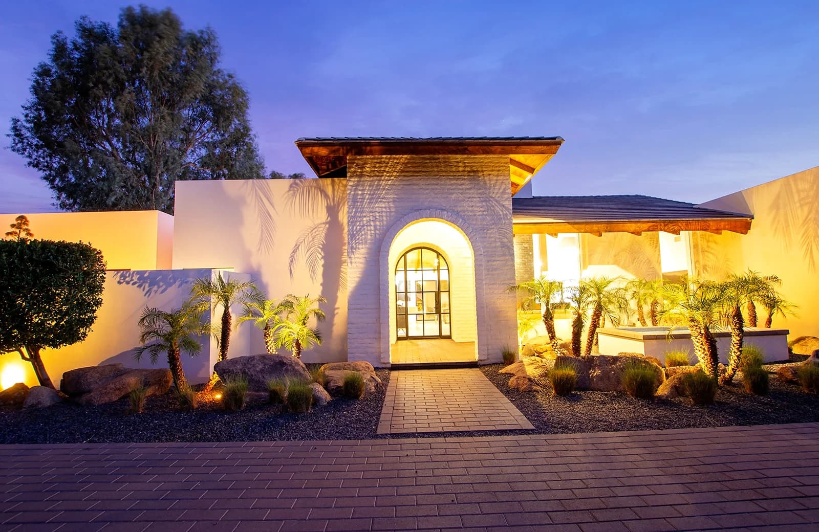 Camelback Manor - Image 117