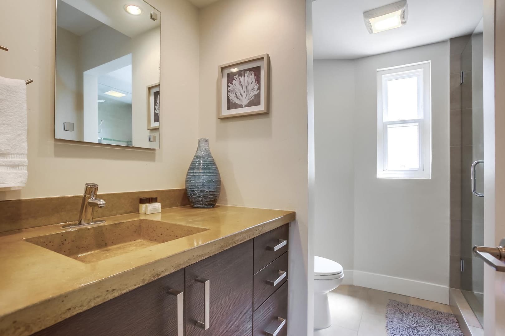 Ocean Watch Home - Image 15