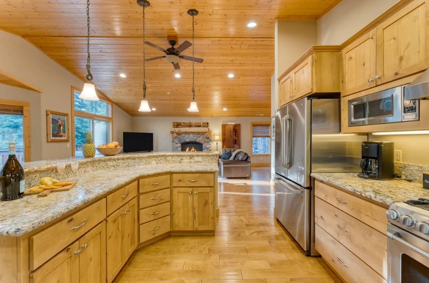 Washoe Chalet - Image 9