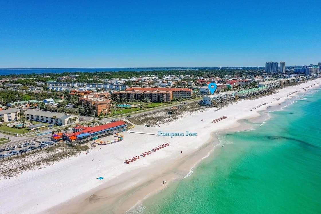 Weekender Home - Image 2