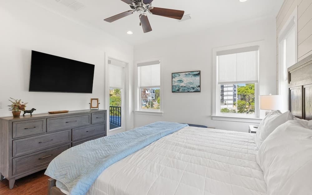 Coastal Cruiser - Image 27