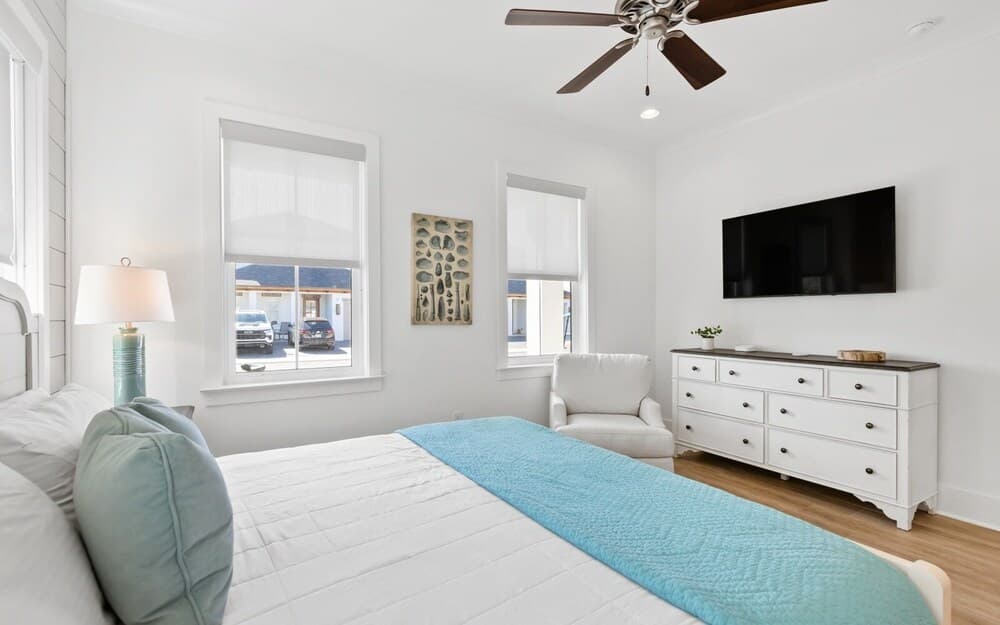 Coastal Cruiser - Image 34