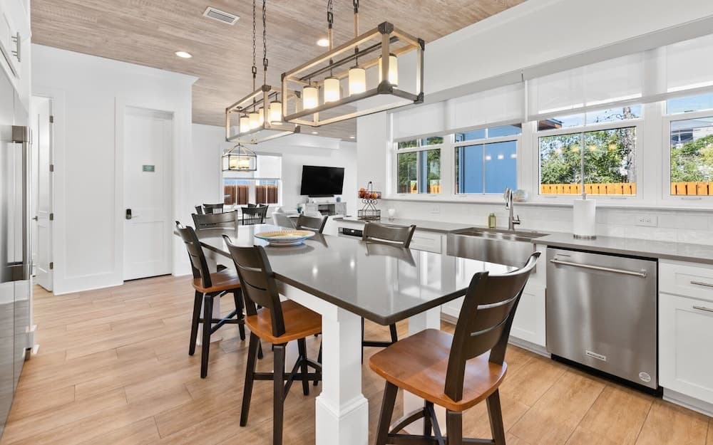 Coastal Cruiser - Image 11