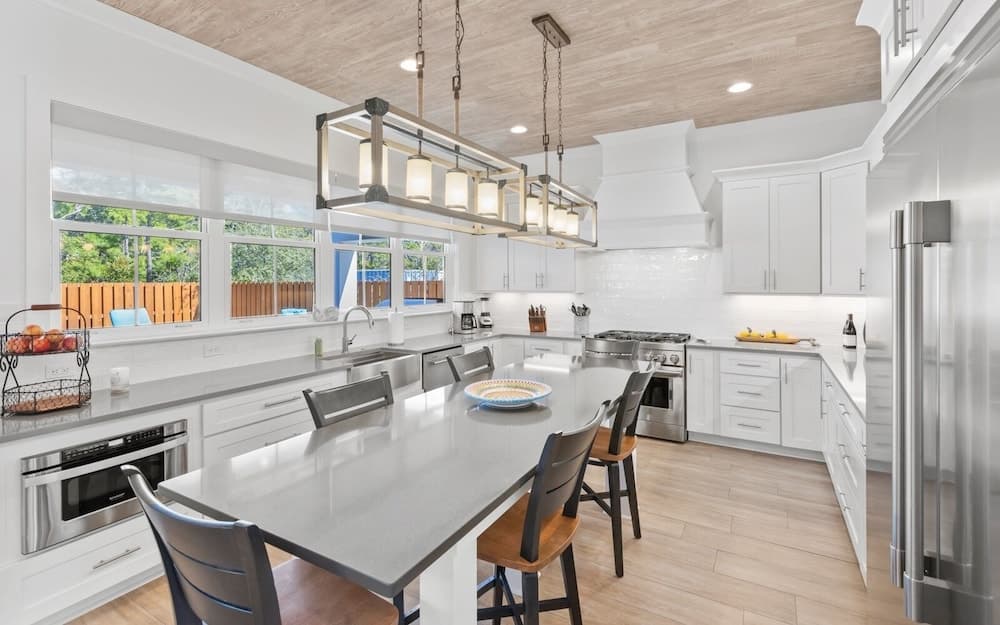 Coastal Cruiser - Image 13