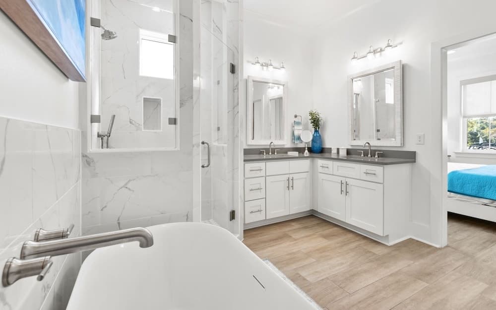 Coastal Cruiser - Image 41