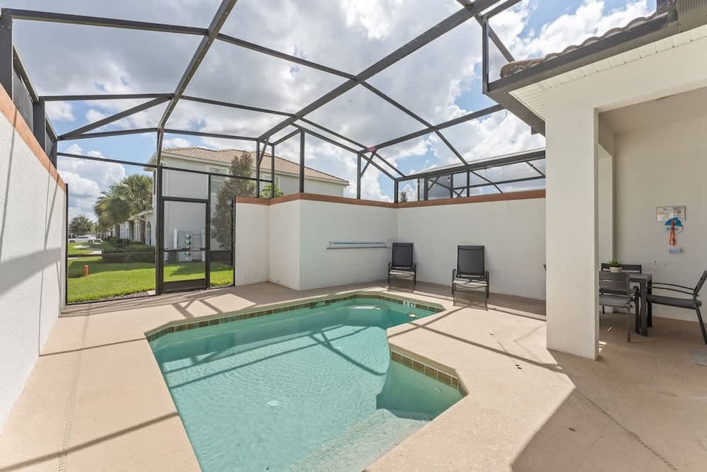 Starry Villa - Image 2