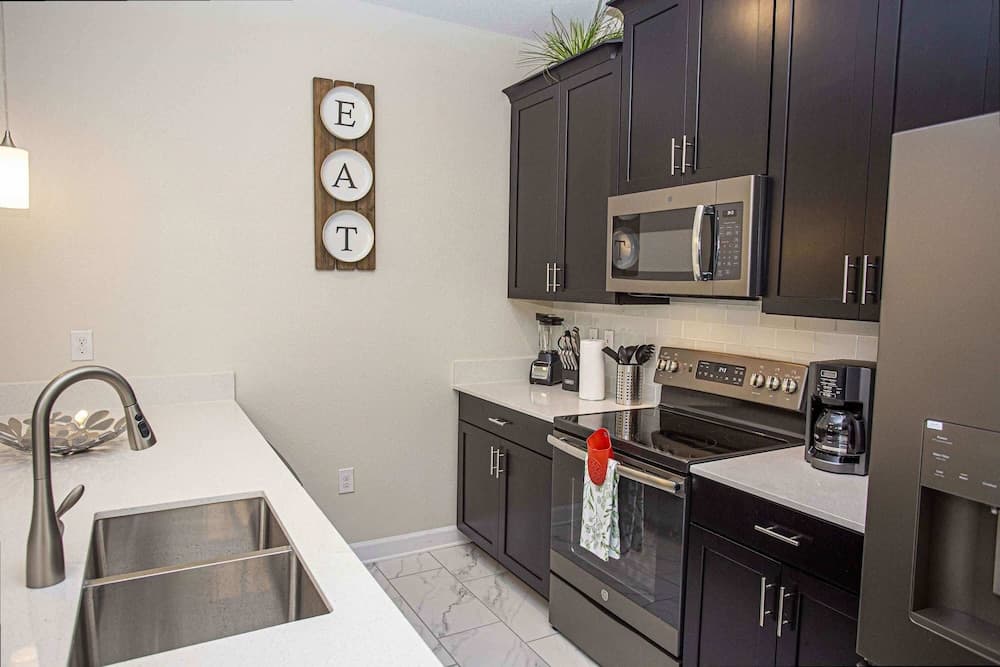 Bright Vale - Image 4