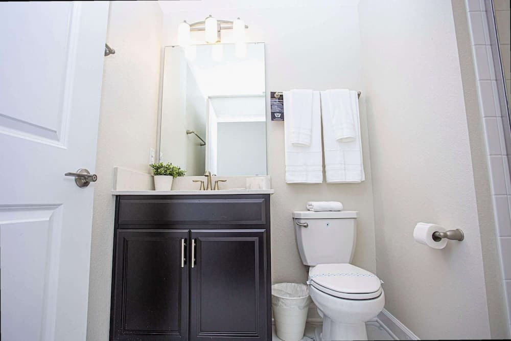 Bright Vale - Image 23