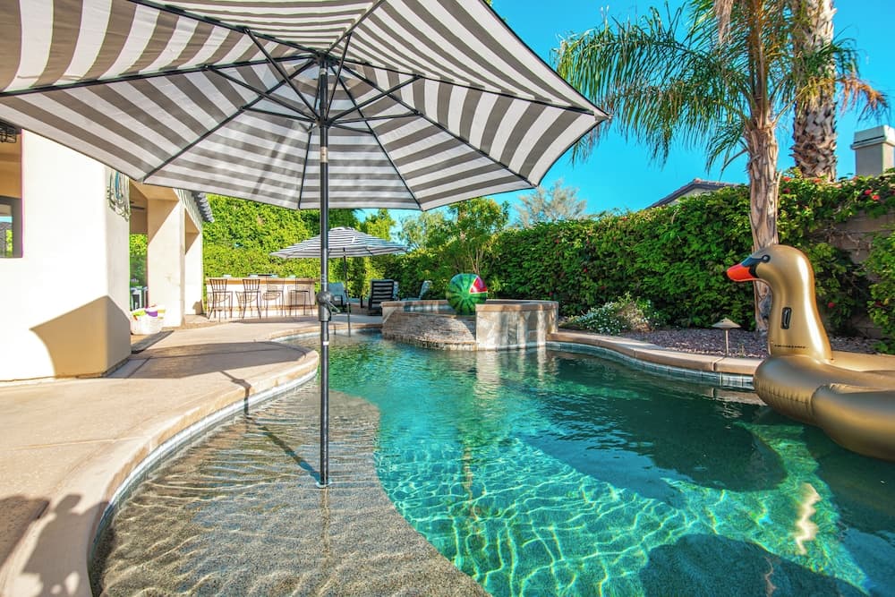 Resort Style Entertainer Villa - Image 41