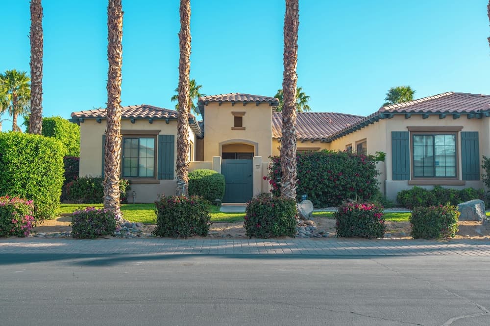 Resort Style Entertainer Villa - Image 47