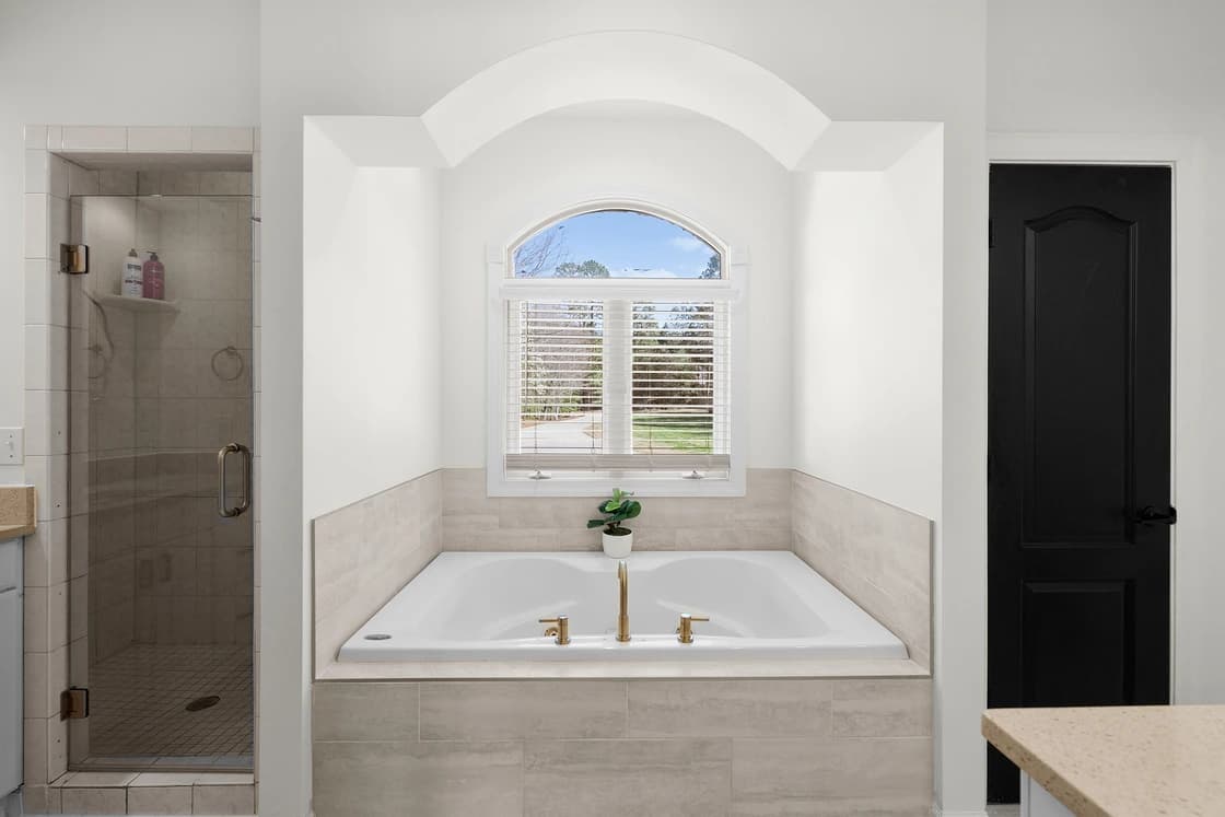 Knotty Pines - Image 29