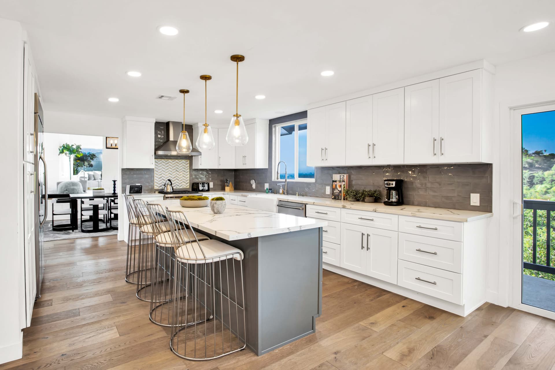 Dona Teresa - Image 13