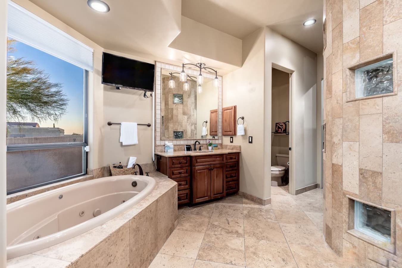 Dreamy Desert Villa - Image 16