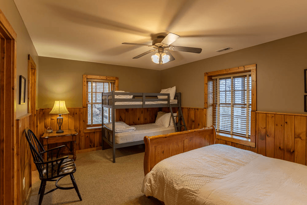 Gratitude House - Image 32