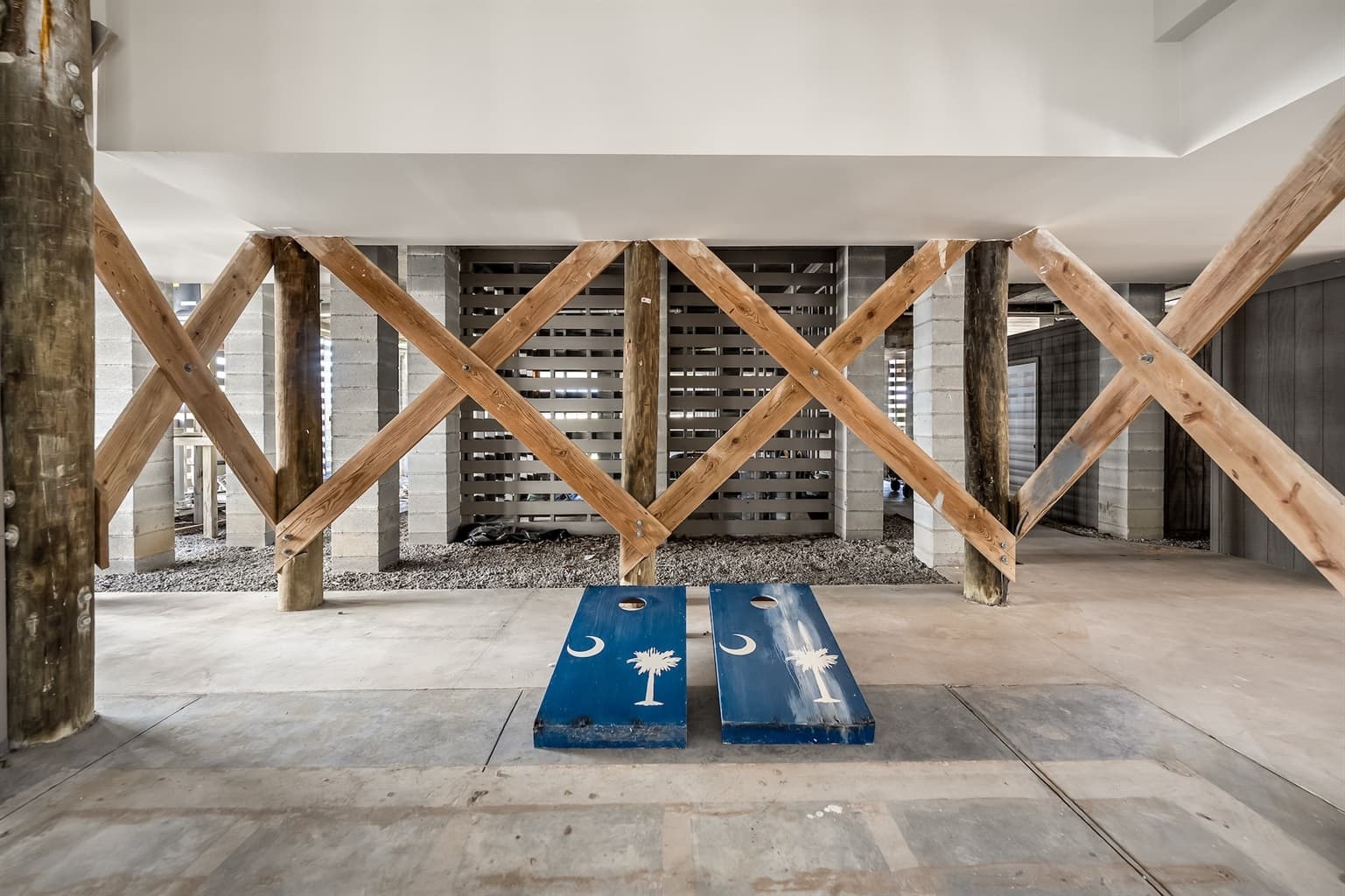 Beach Shelter - Image 76