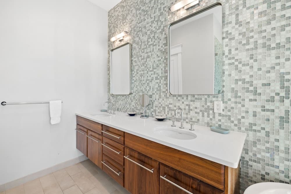 Watercolor Yankee - Image 24