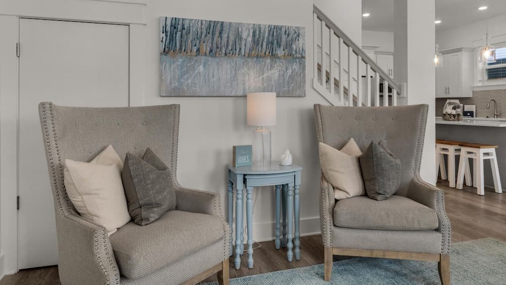 Serene Near the Sea - Image 24