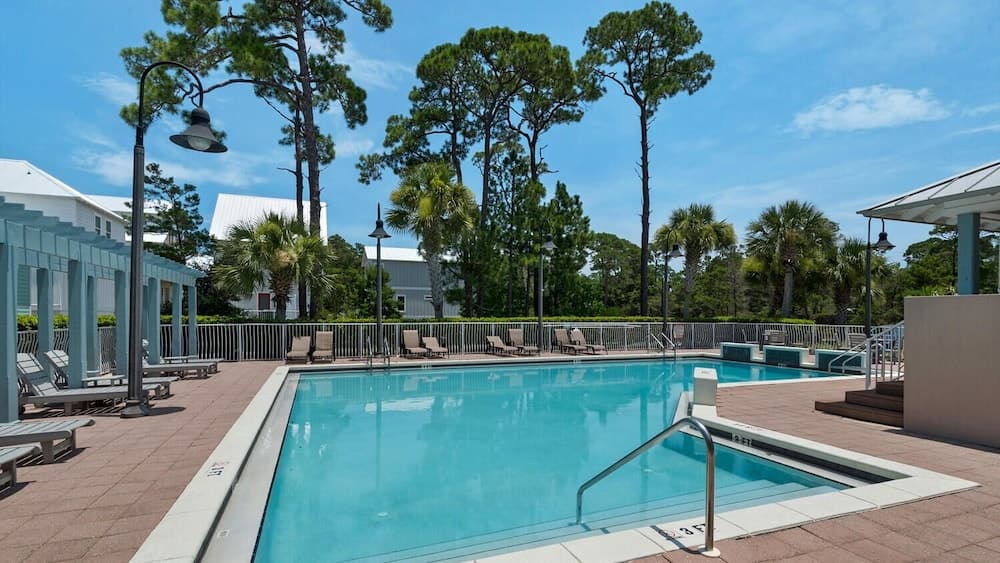 Serene Near the Sea - Image 35