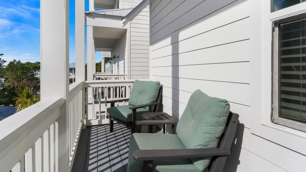 Serene Near the Sea - Image 45