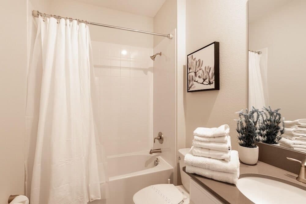 Zenith Square - Image 20