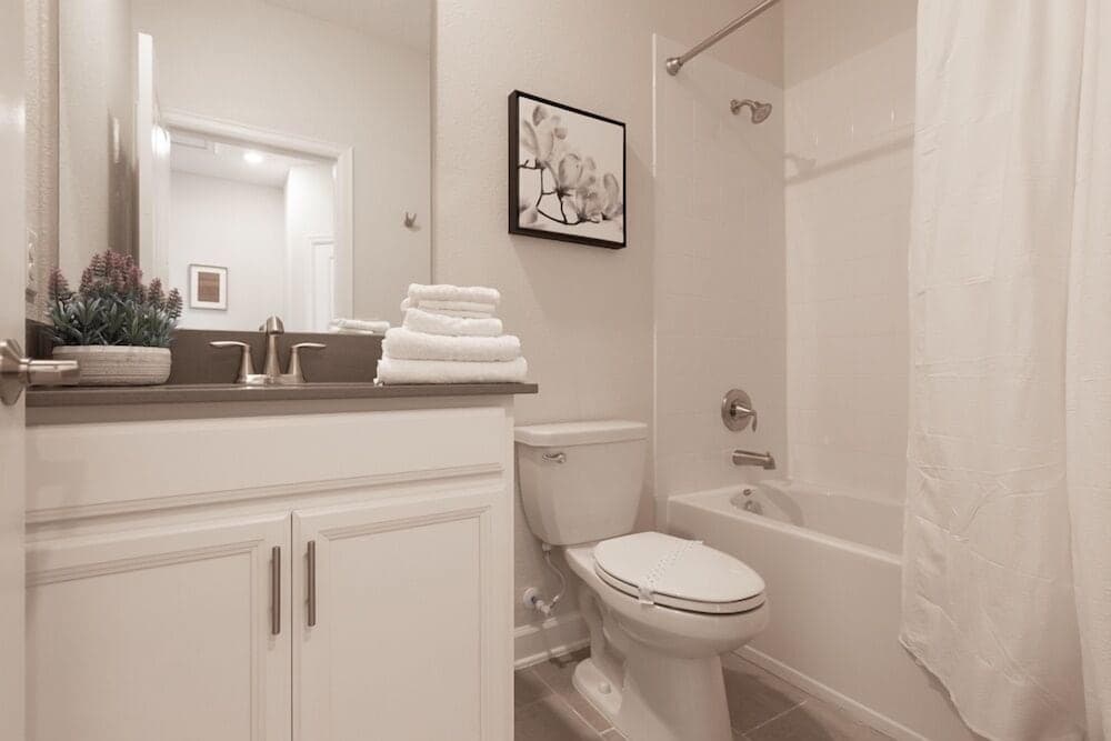 Zenith Square - Image 22