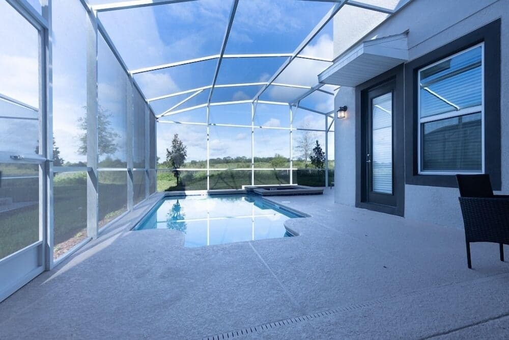 Zenith Square - Image 23