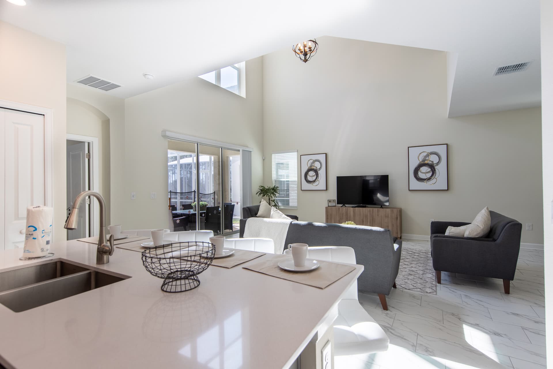 Bright Place - Image 5