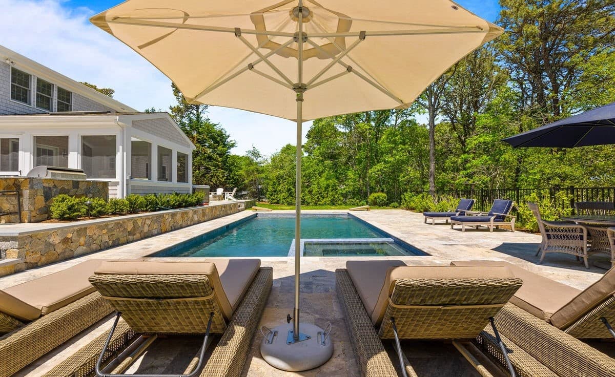 Barefoot Bungalow - Image 39