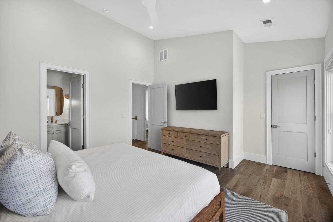 Cameron Coastal Retreat - Image 30