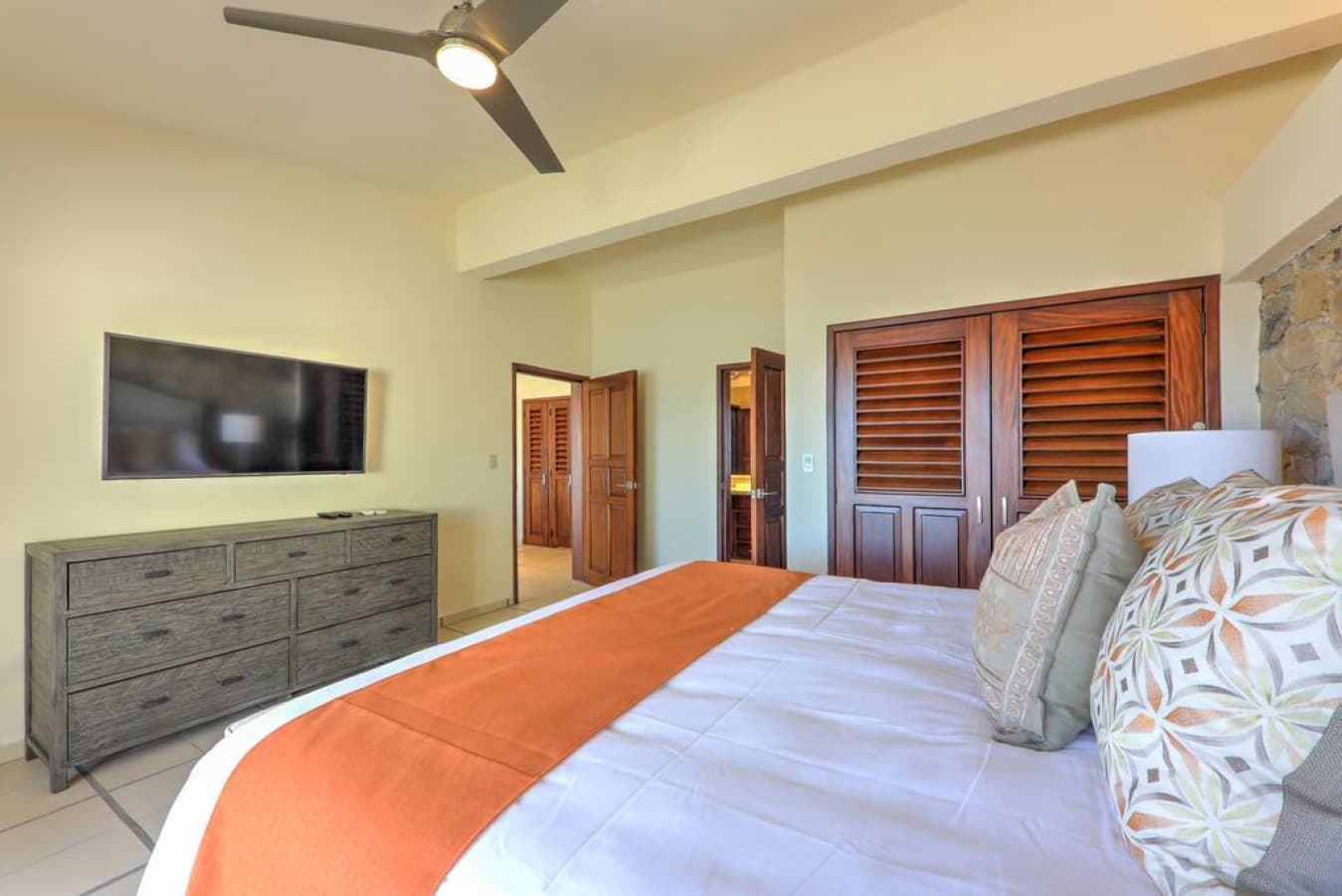 Casa Mañana - Image 43