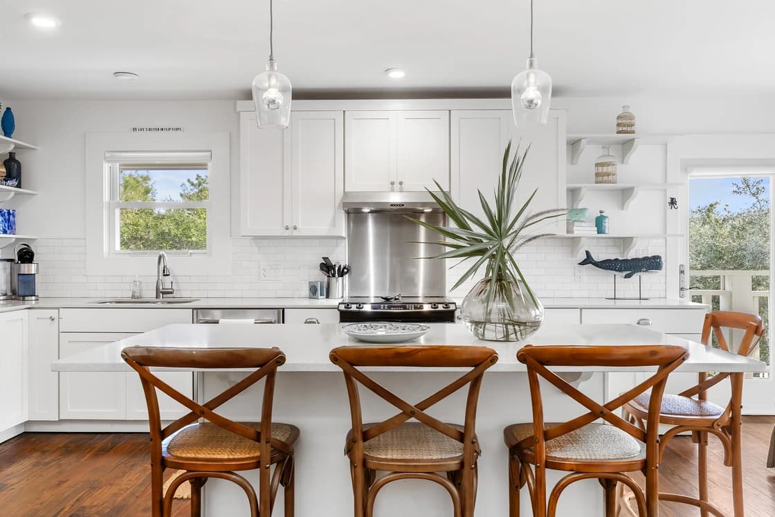 Porch Paradise - Image 5