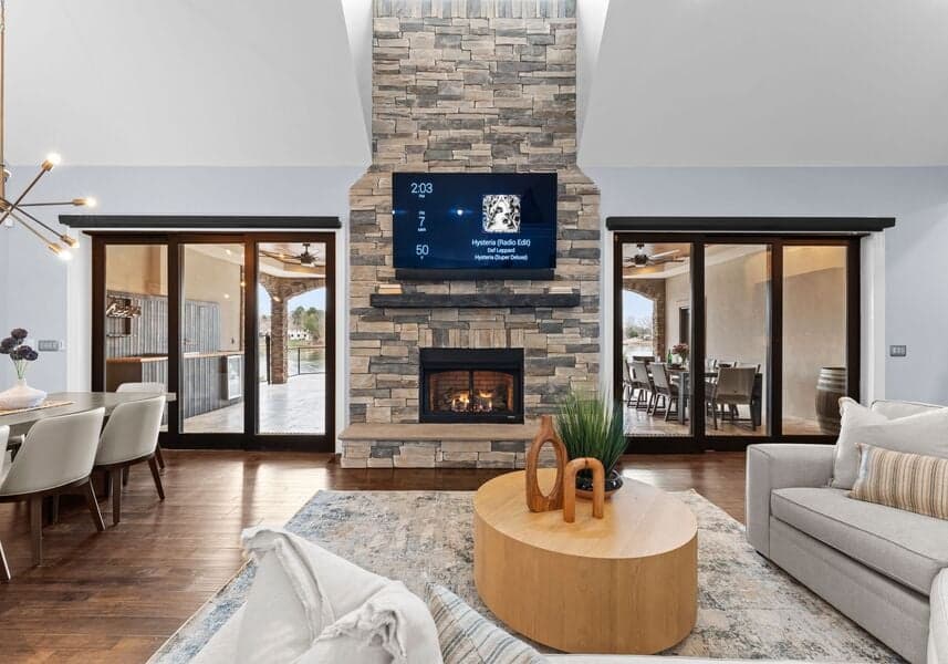 Lucent Sunset Retreat - Image 8