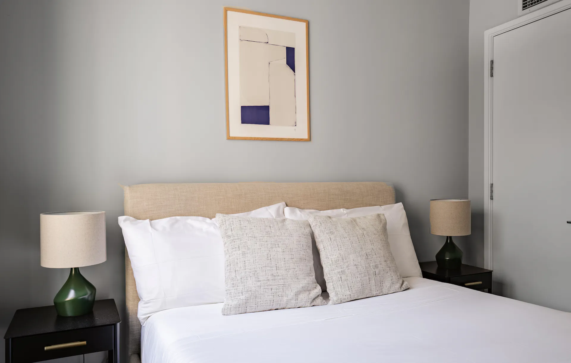 Gotham House II - Image 28