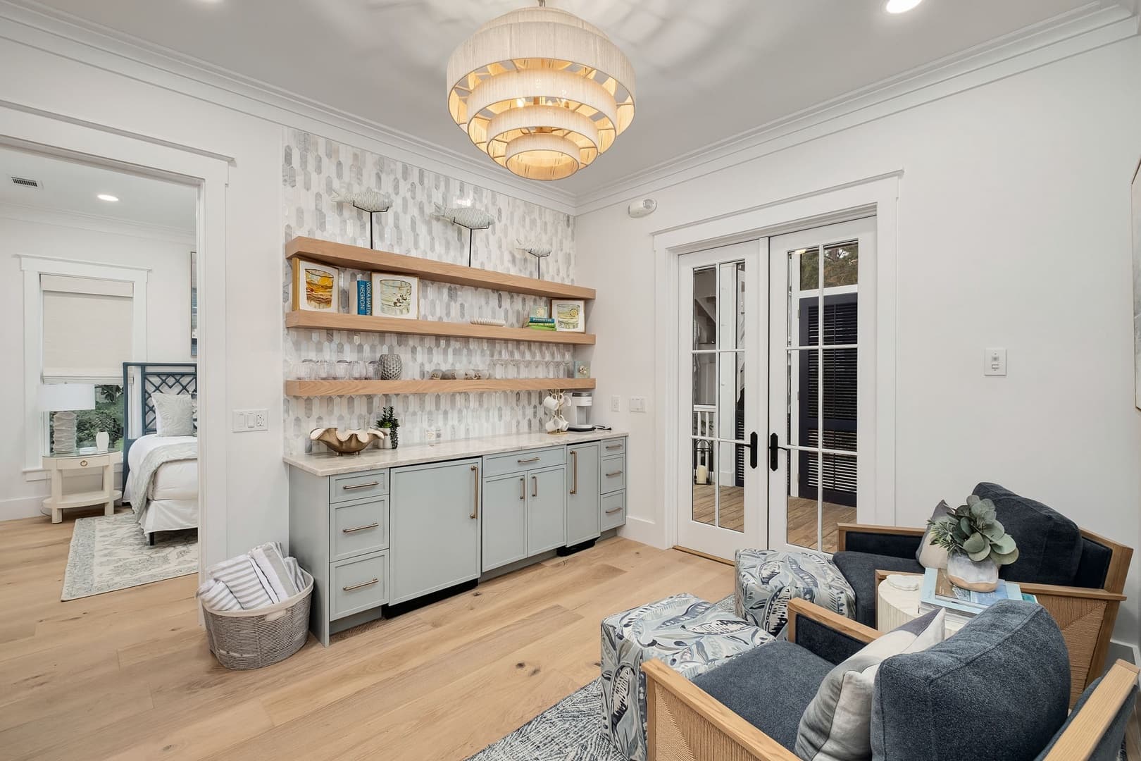 Blue Water Haven - Image 17