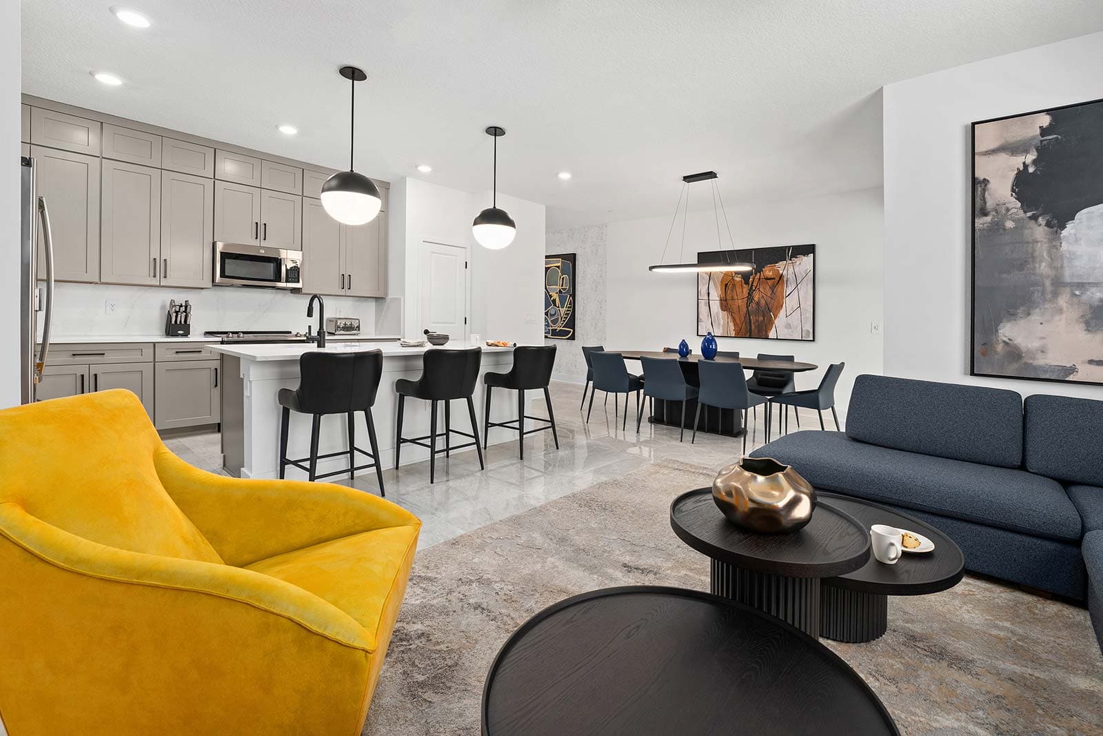 Maria's Manor - Image 1