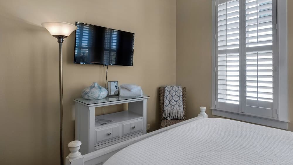 Lovely Day - Image 4