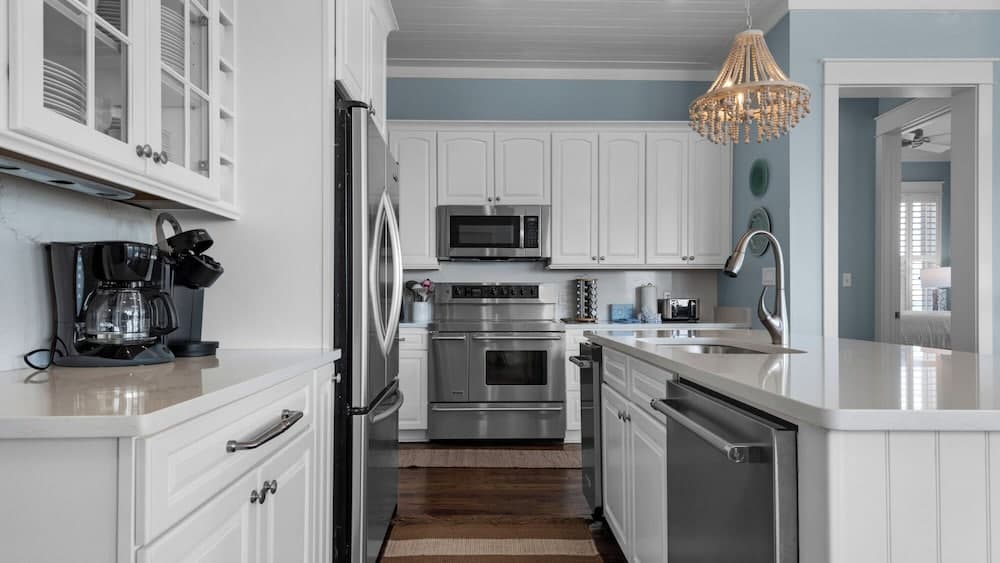 Lovely Day - Image 18