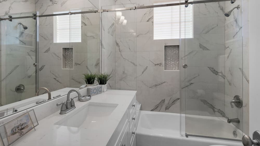 Lovely Day - Image 41